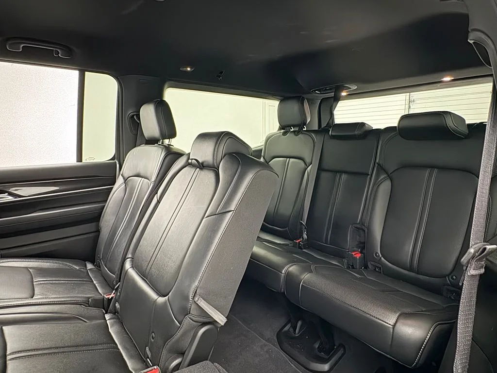Used 2023 Bright White Clearcoat Jeep Base image 42