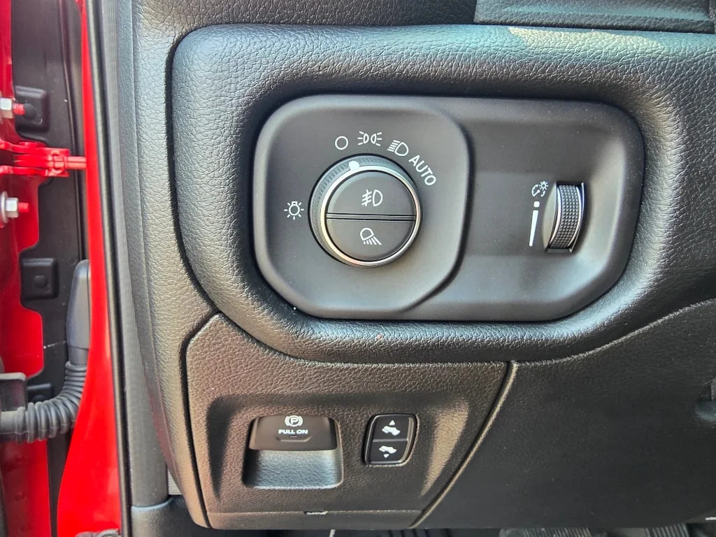 Used 2020 Flame Red Clearcoat Ram Big Horn image 19