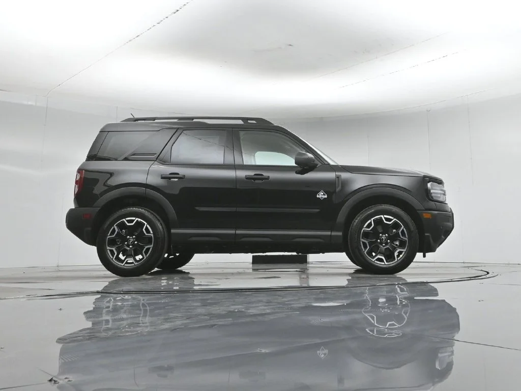 New 2026 Shadow Black Ford Outer Banks image 47