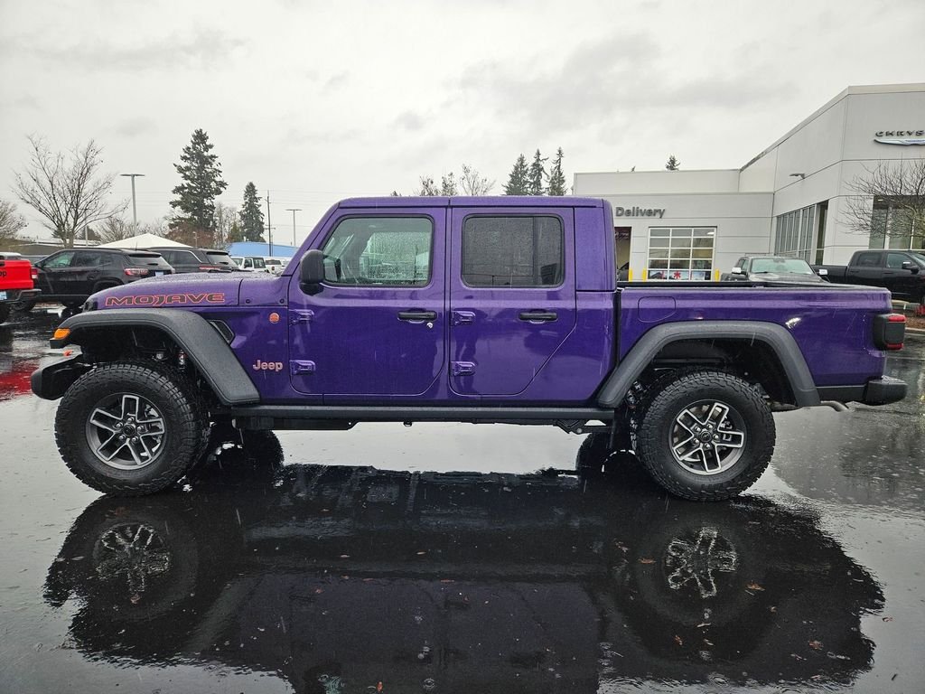 New 2026 Reign Exterior Paint Jeep Mojave image 3