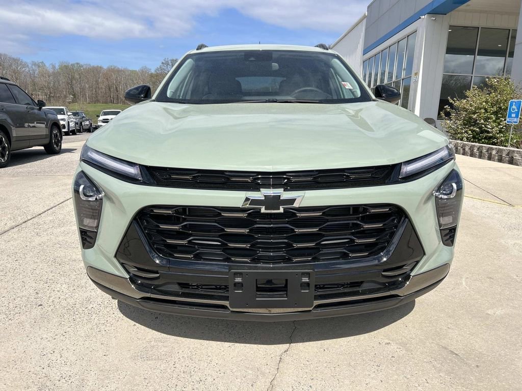New 2026 Cacti Green Chevrolet ACTIV image 9