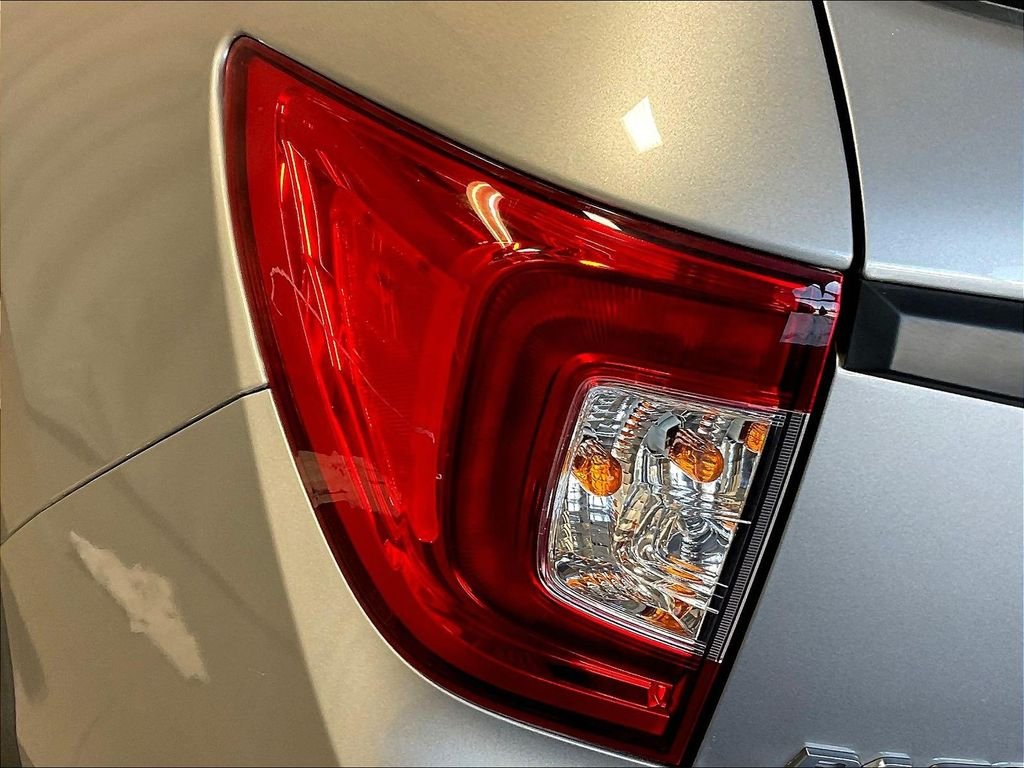 Used 2021 Silver Honda Sport image 33