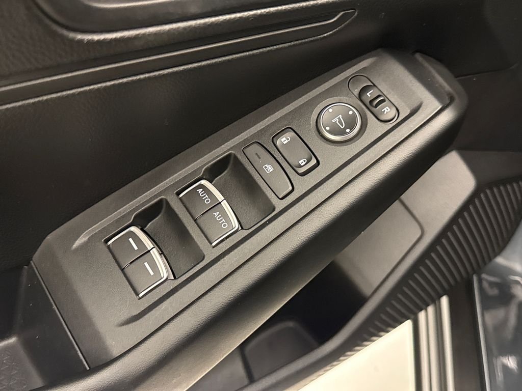 2023 Honda Accord LX - Photo 18