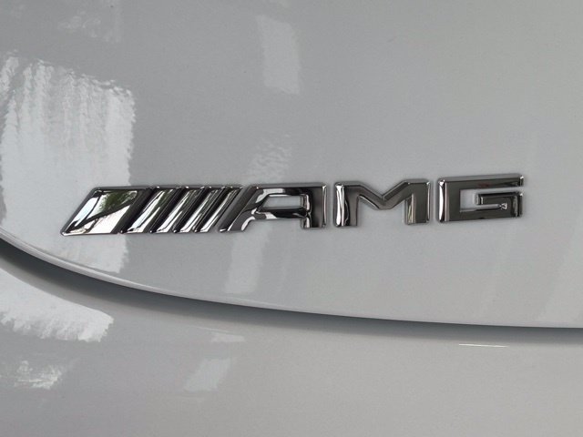 New 2026 MANUFAKTUR Moonlight White Metallic Mercedes-Benz AMG® CLE 53 4MATIC+ Cabriolet image 40