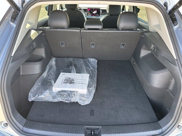 Used 2026 Silver Volkswagen SE image 39
