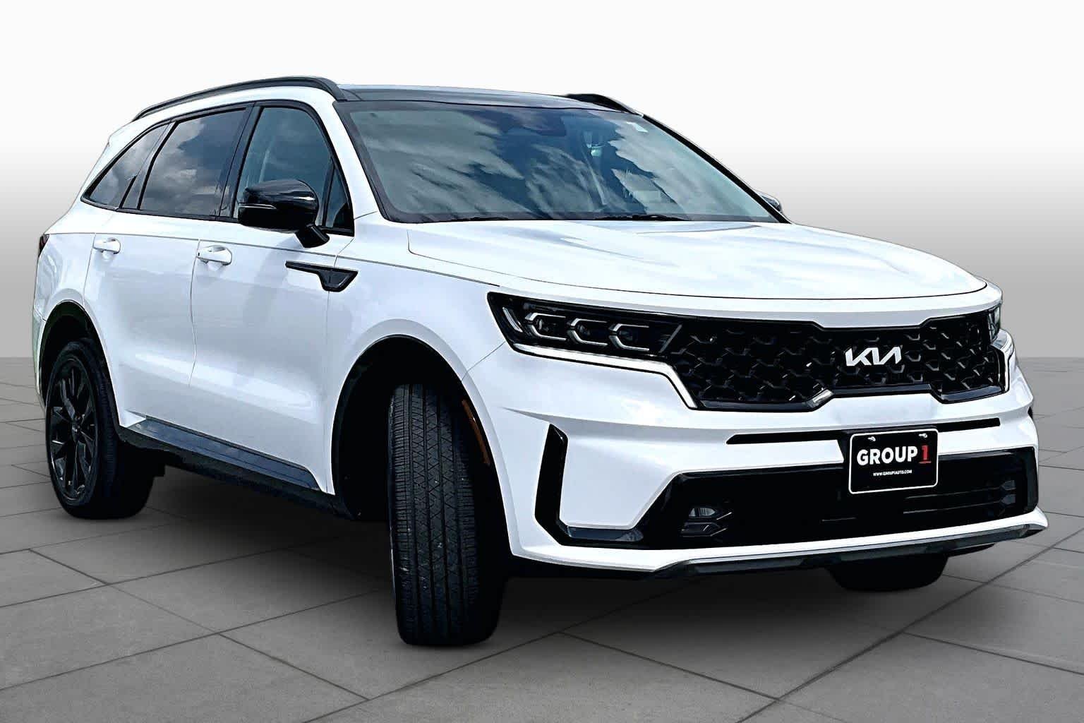 Certified Pre-Owned 2022 Kia Sorento SX