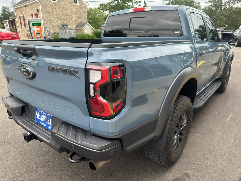 Used 2024 AZURE GRAY MET TRI-COAT Ford Raptor image 3