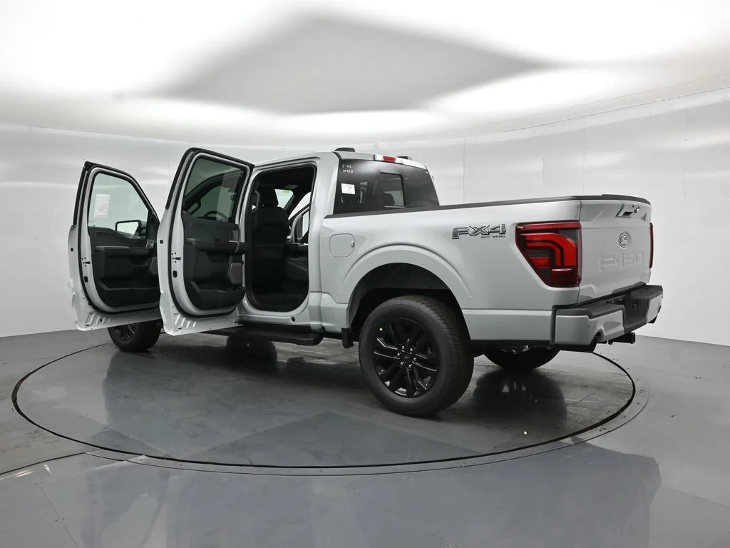 New 2026 Avalanche Ford Lariat image 32