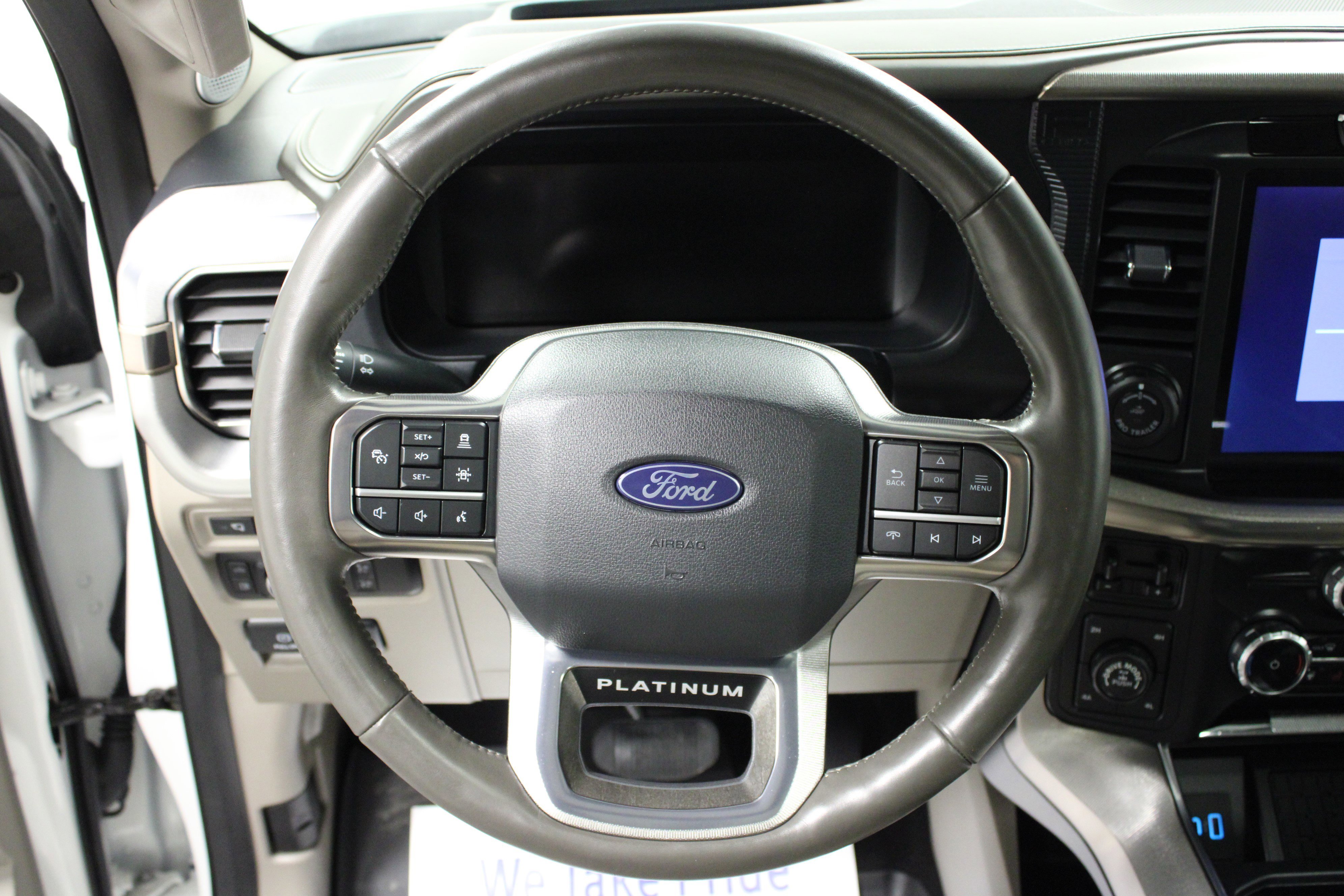 Used 2024 Star White Metallic Tri-Coat Ford Platinum image 18