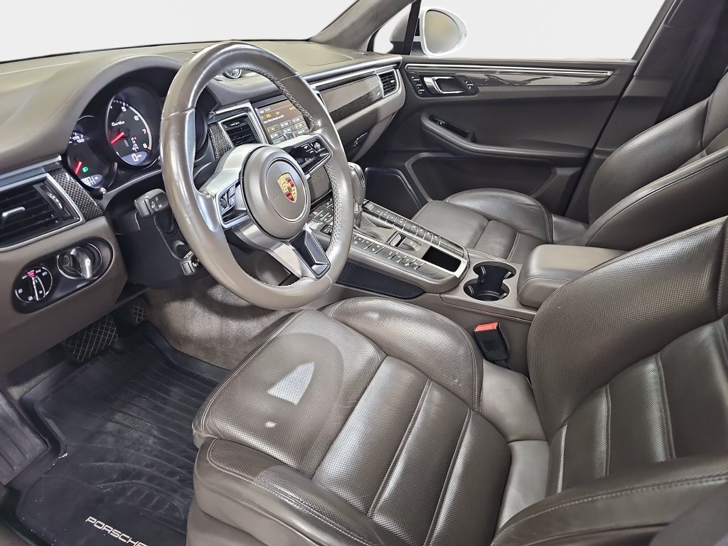 Used 2016 White Porsche Turbo image 19