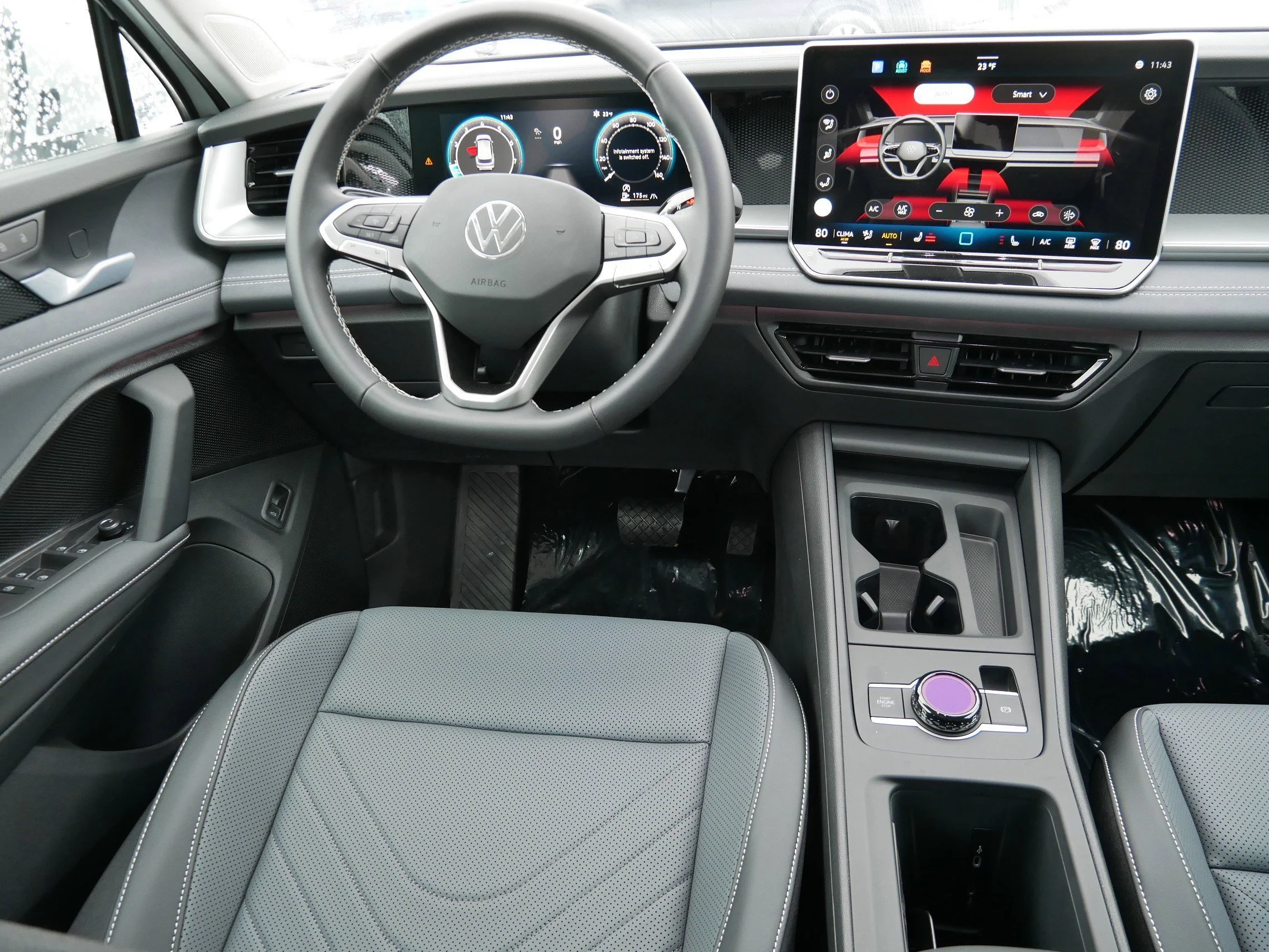New 2025 Pure White Volkswagen SE image 6