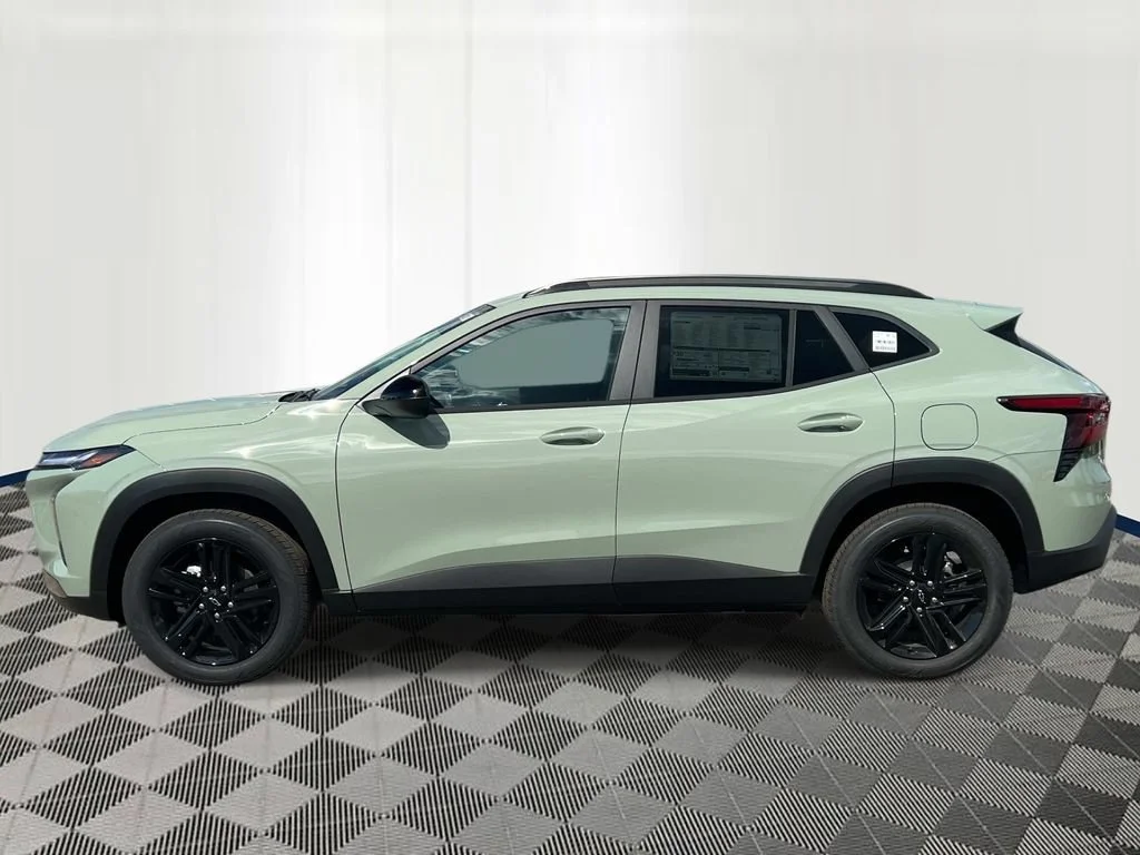 New 2026 Cacti Green Chevrolet ACTIV image 2