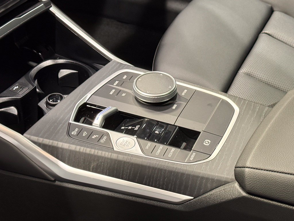 2026 BMW 3 Series 330i - Photo 13