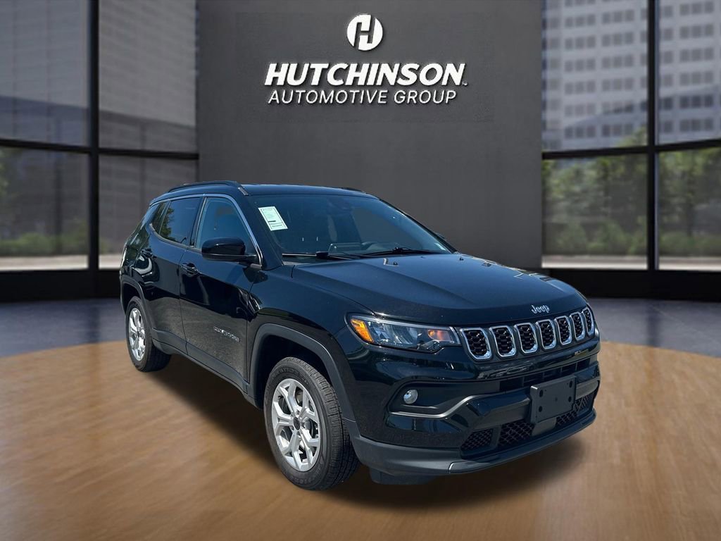 2025 Jeep Compass Latitude 4X4's photo