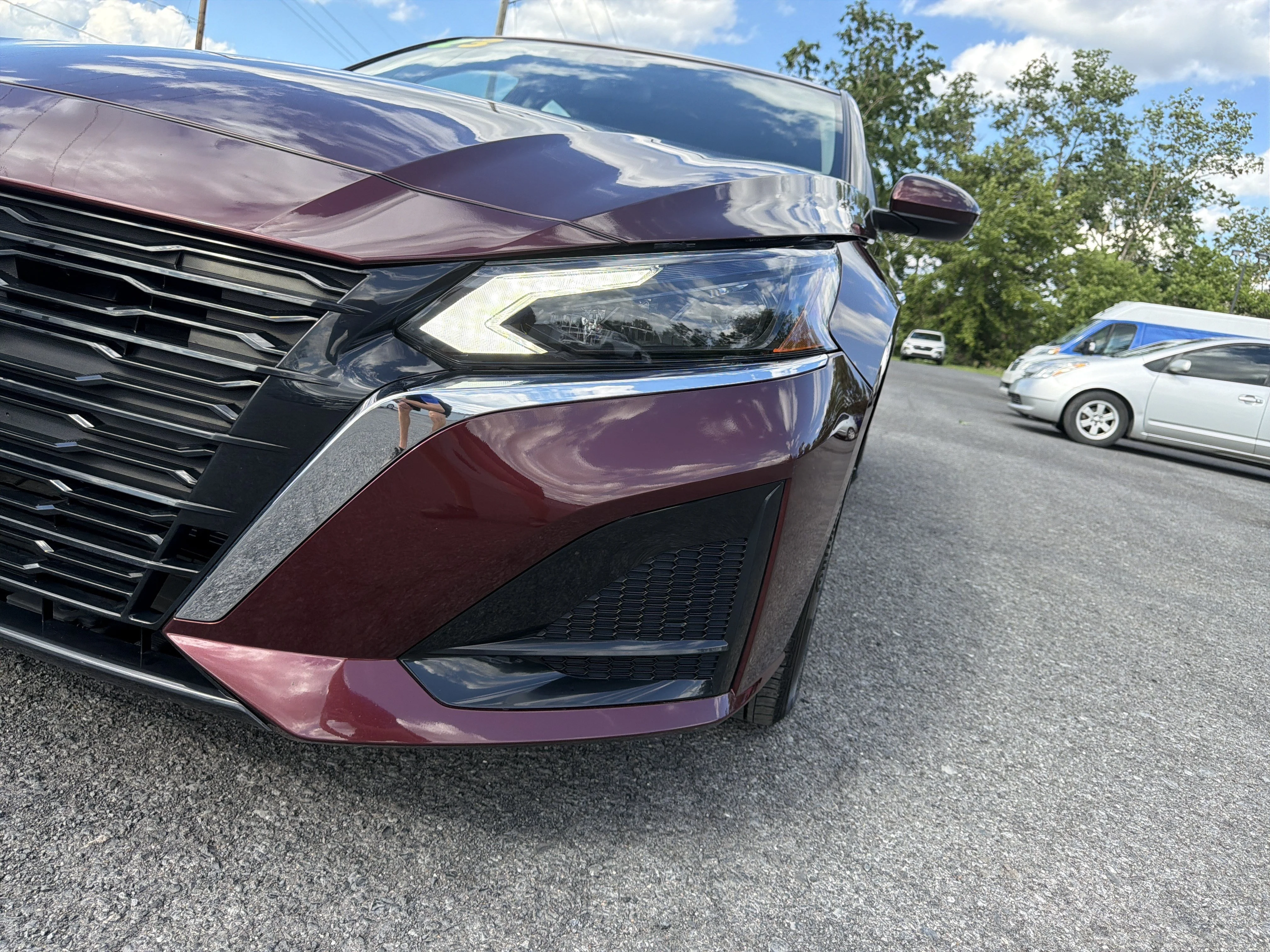 Used 2023 Garnet Pearl Metallic Nissan 2.5 SV image 10
