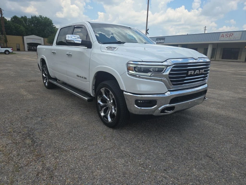 Certified Used 2019 Off-white Ram Laramie Longhorn image 13