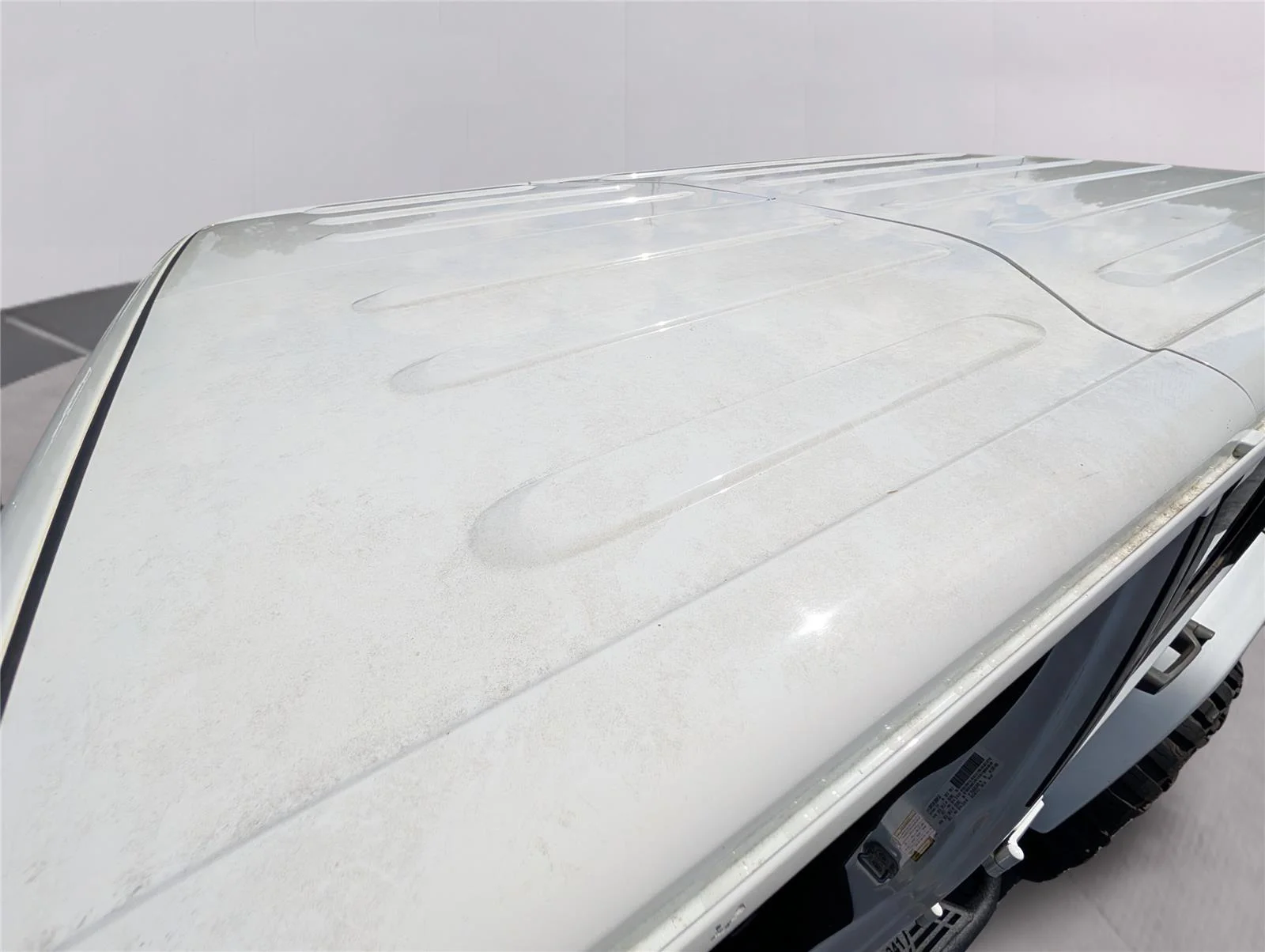 Used 2014 Bright White Clearcoat Jeep Sahara image 43