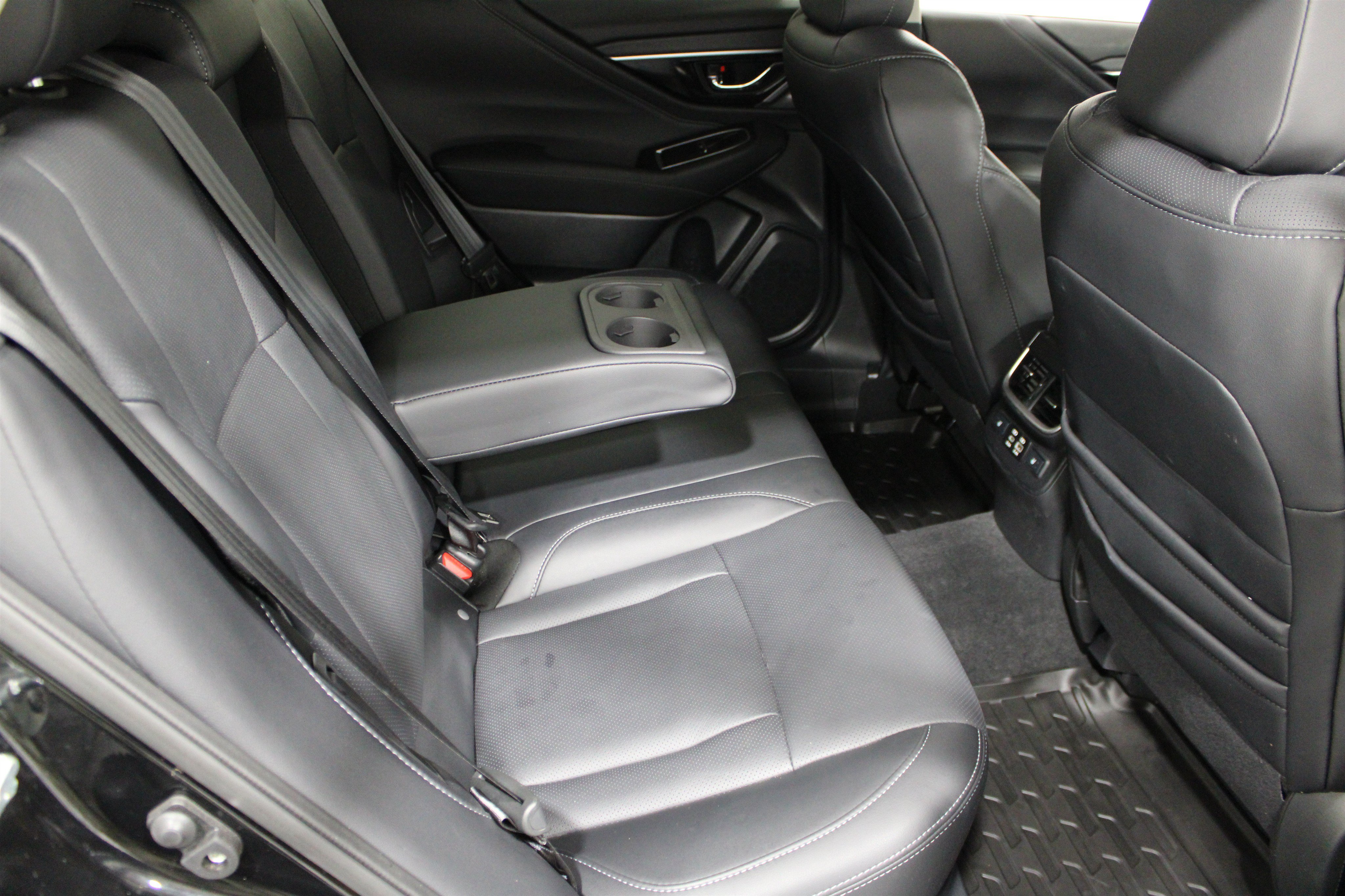 Used 2024 Crystal Black Silica Subaru Limited All-Wheel Drive image 26