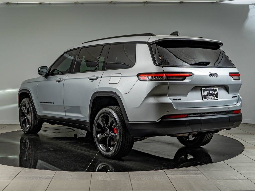 Used 2025 Silver Zynith Jeep Limited image 7