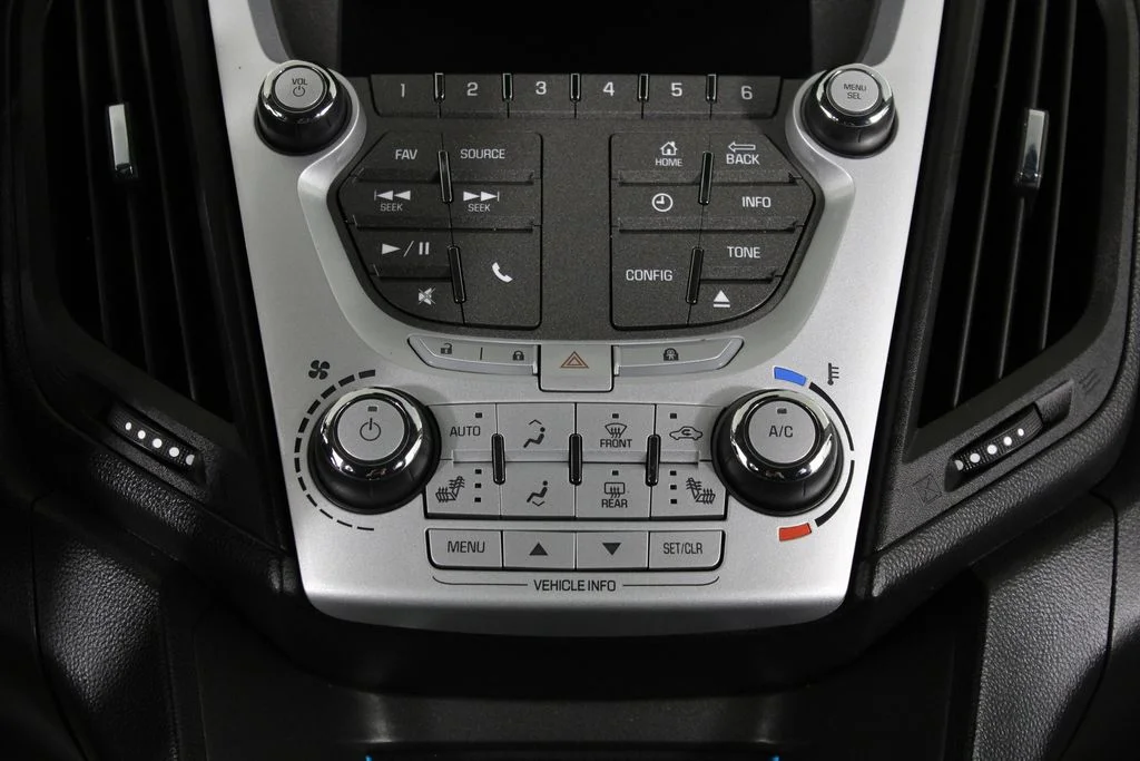 Used 2015 Black Chevrolet LT image 24
