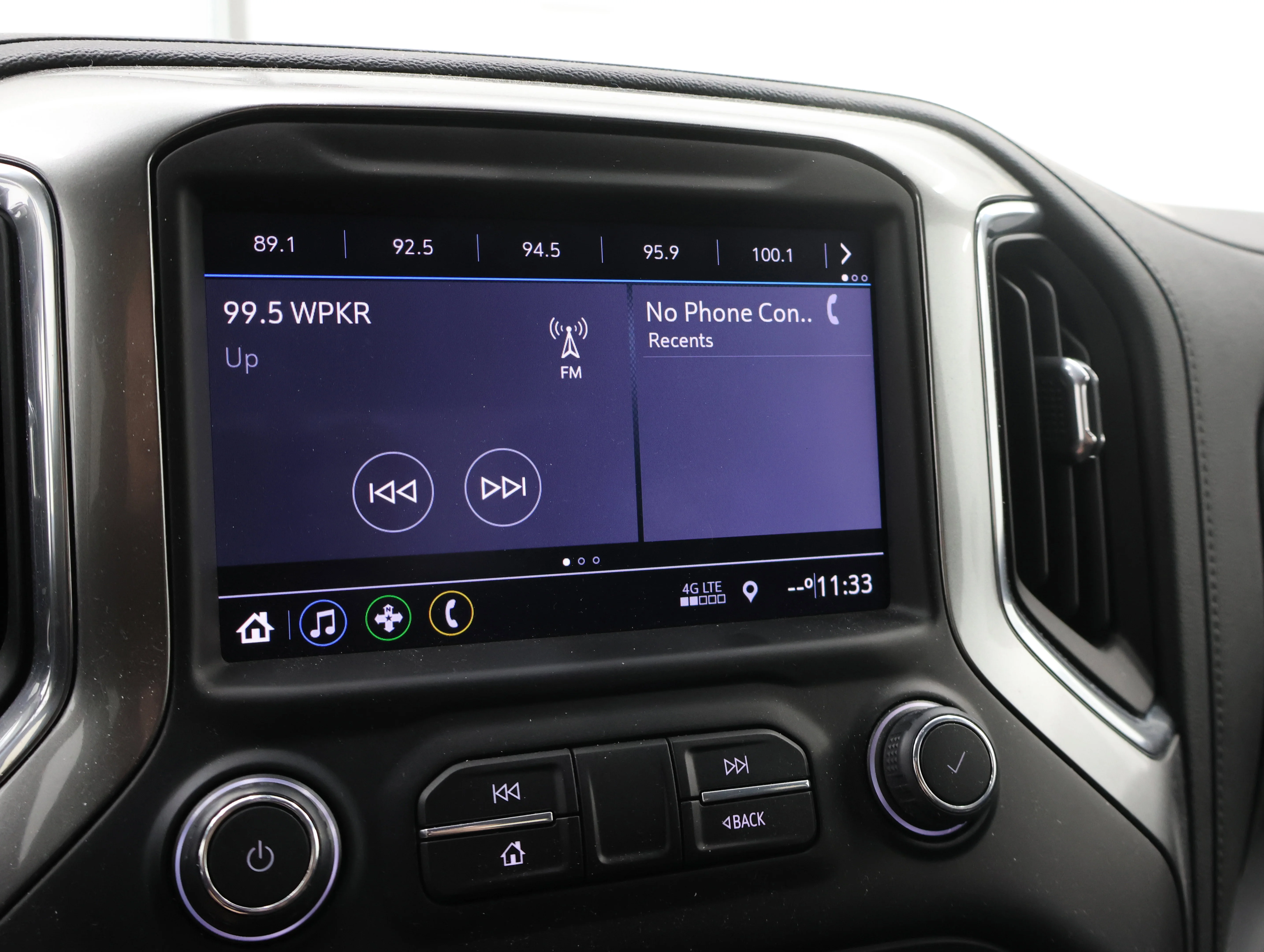 Used 2020 Summit White Chevrolet LT image 45