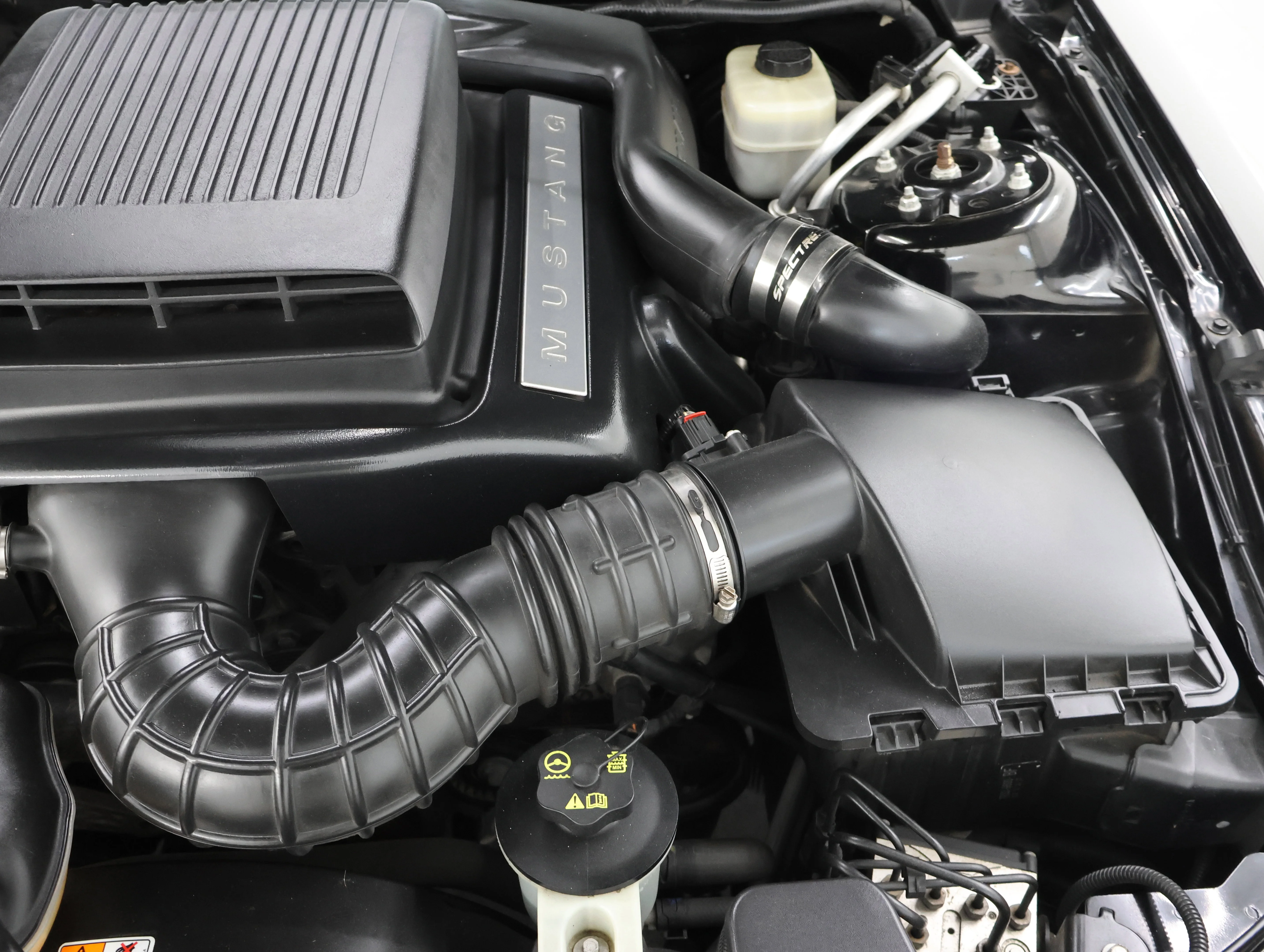Used 2007 Green Ford GT Premium image 17