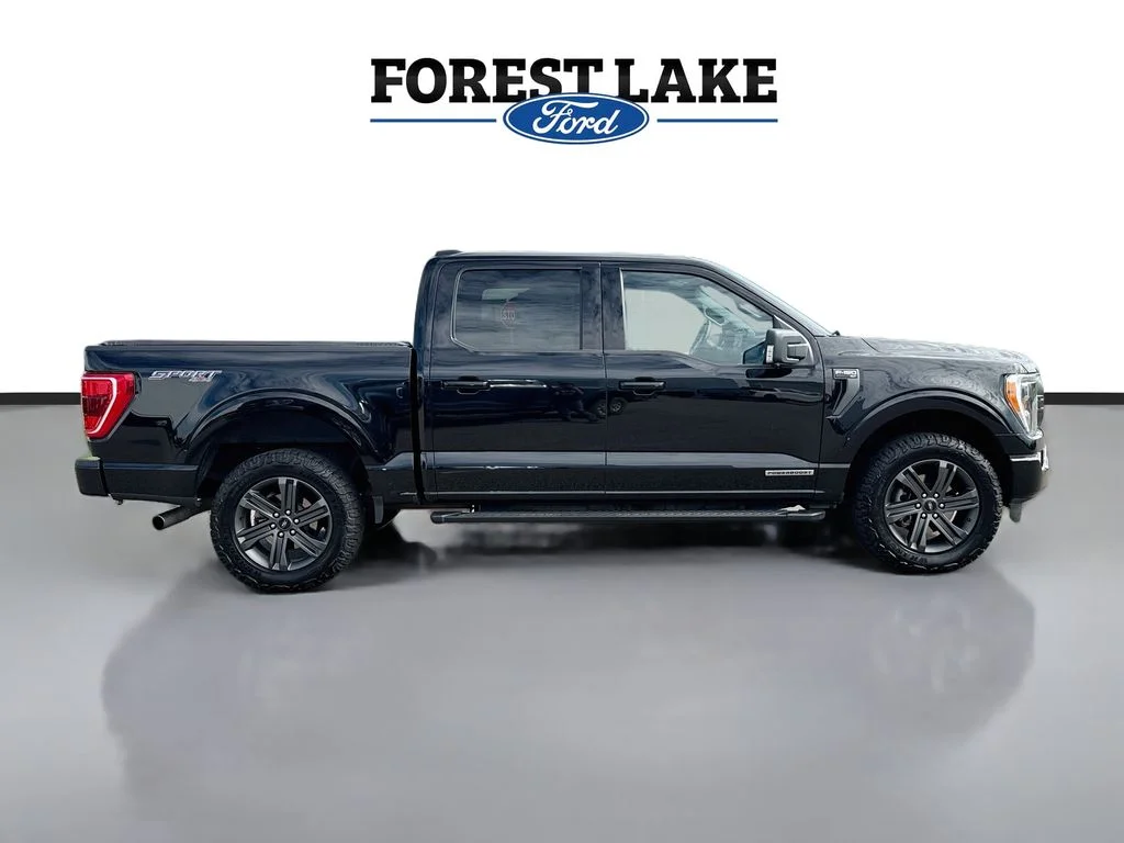 Certified Used 2023 Agate Black Metallic Ford XLT image 8