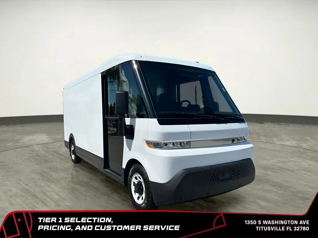 Used 2024 White BrightDrop Base image 10