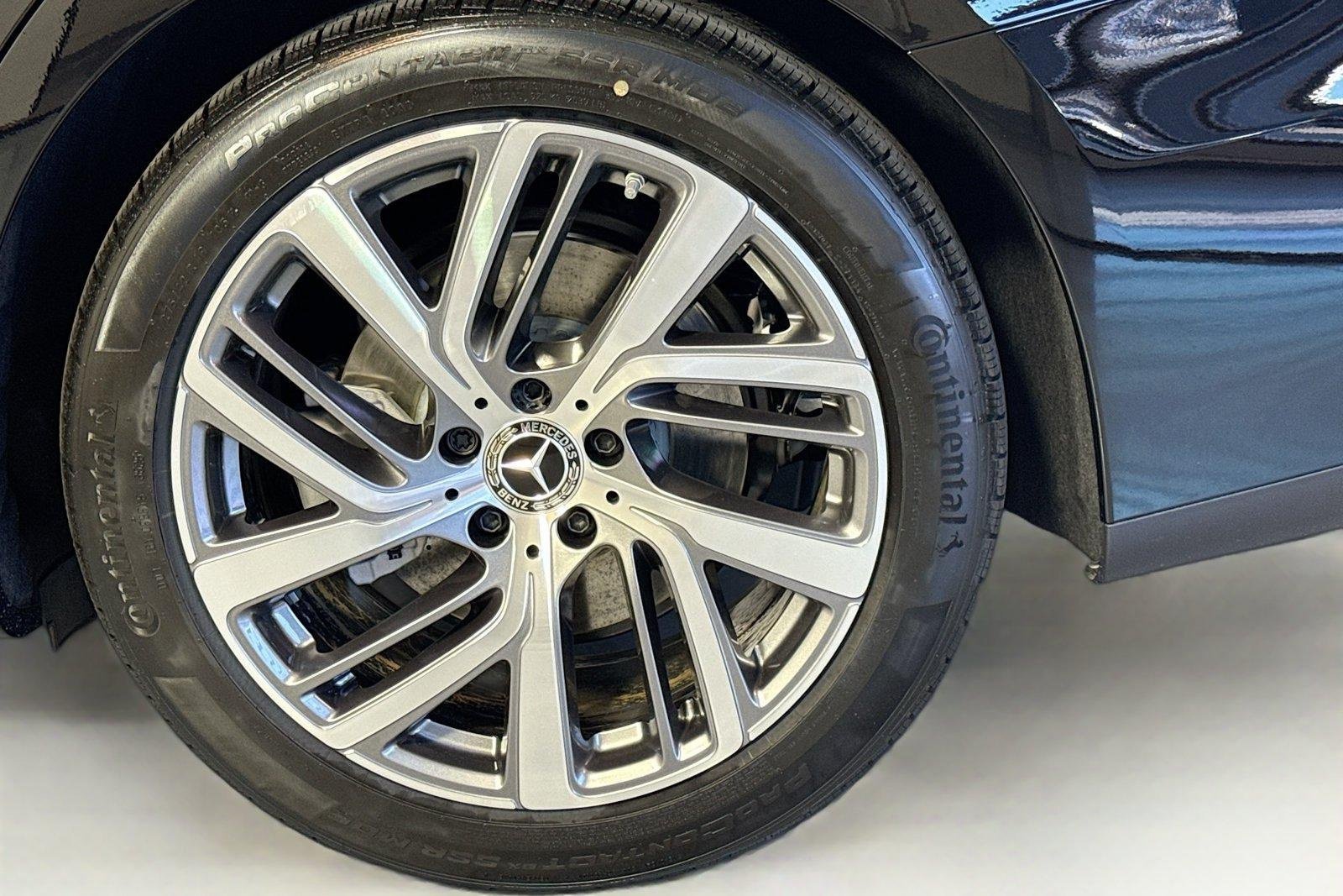New 2026 Black Mercedes-Benz E 350 image 29