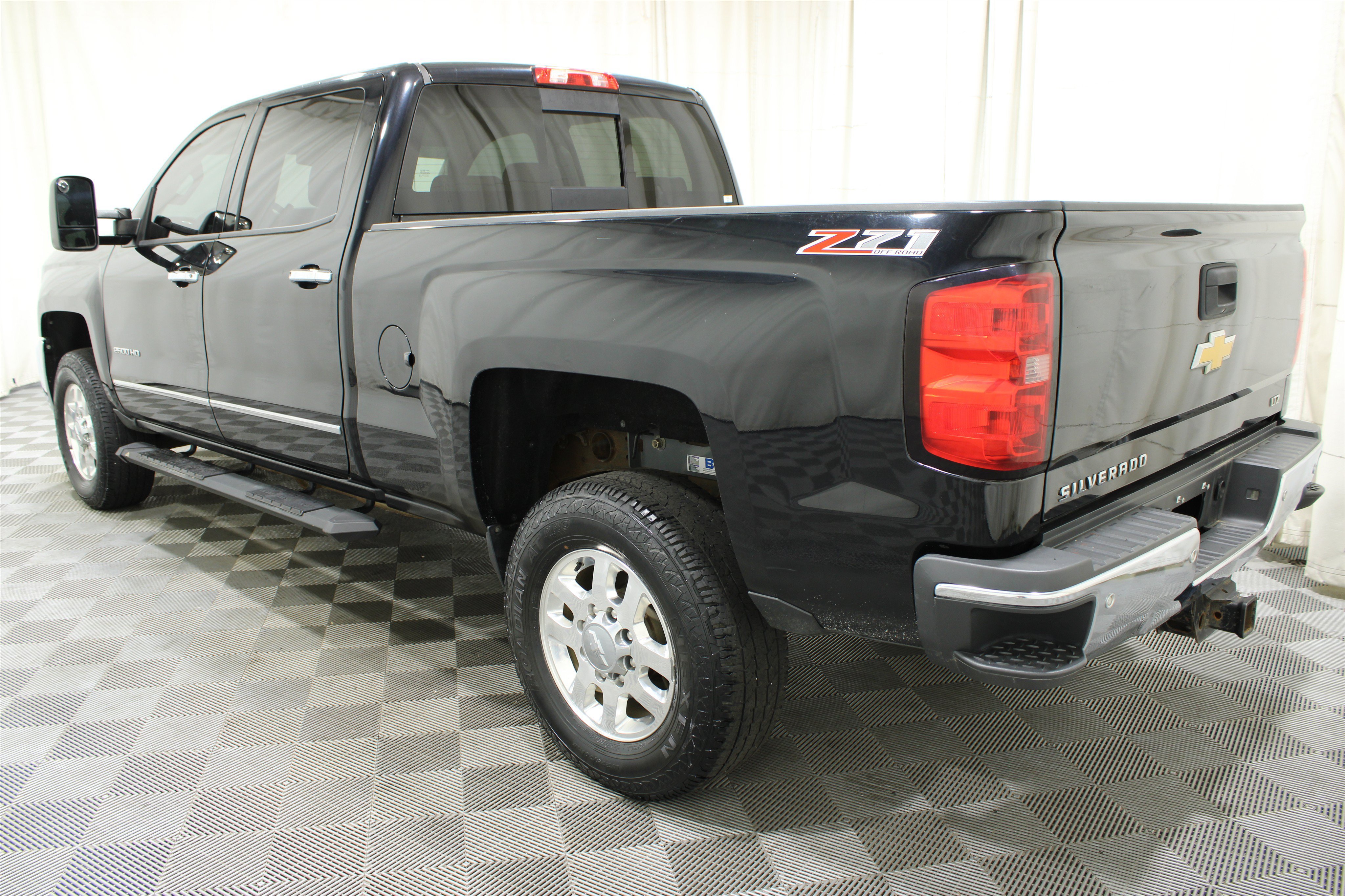 Used 2015 Black Chevrolet LTZ image 32
