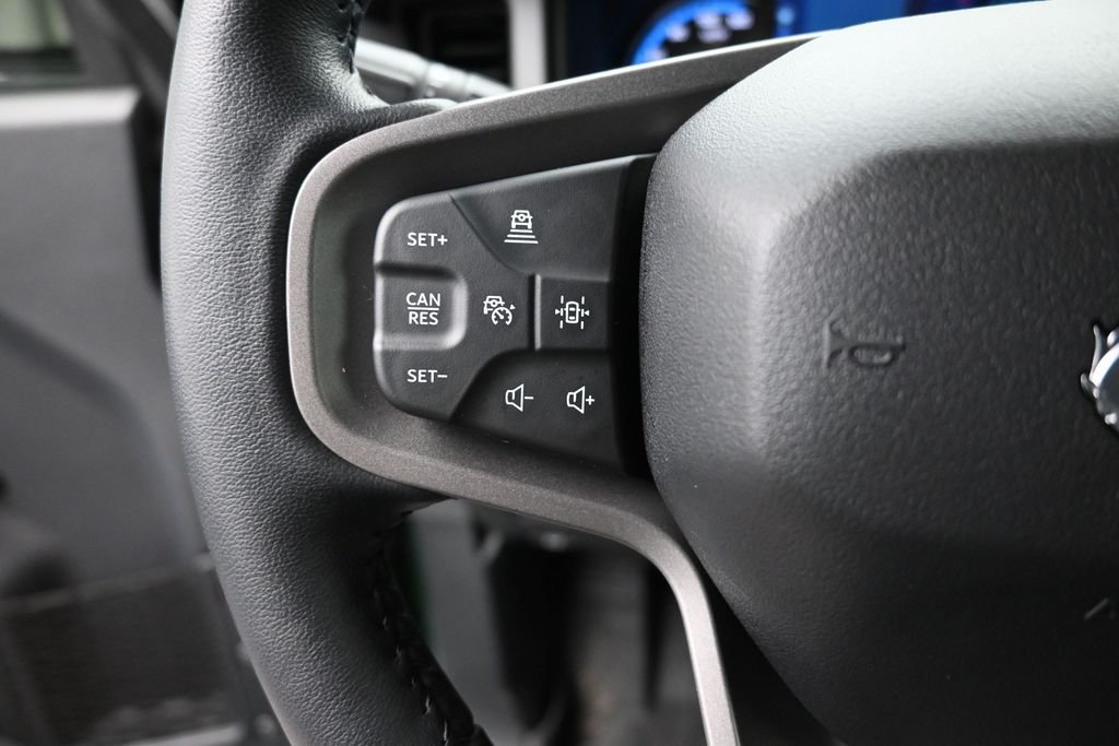 Used 2024 Green Ford Wildtrak image 29