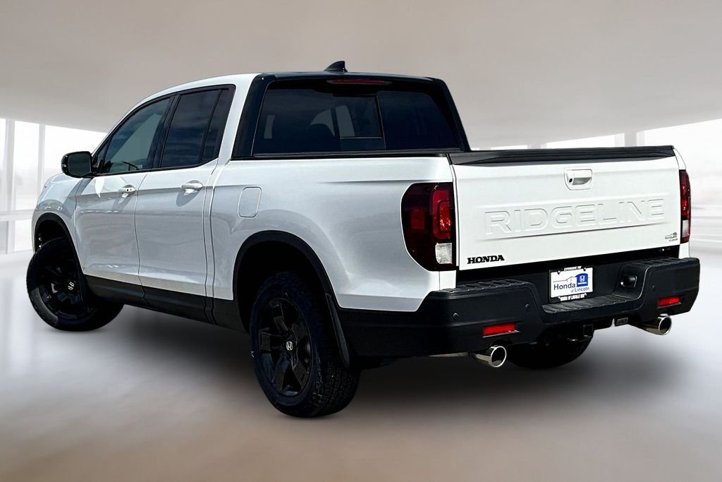 2026 Honda Ridgeline Black Edition - Photo 3