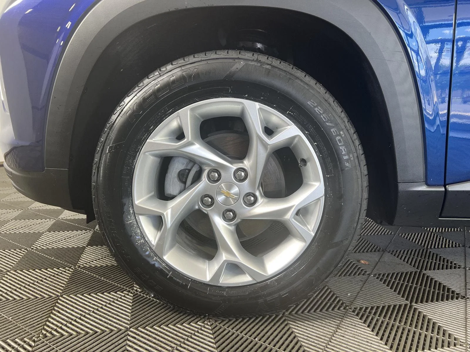 Used 2024 Blue Chevrolet LS image 5