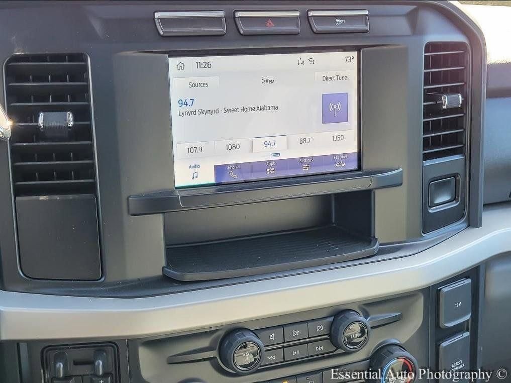 New 2023 White Ford XLT image 13