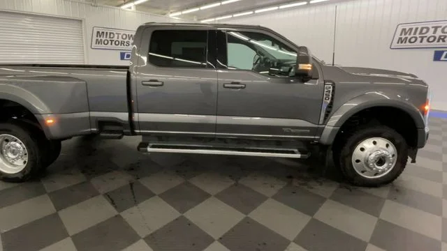 Used 2023 Stone Gray Metallic Ford Lariat image 9