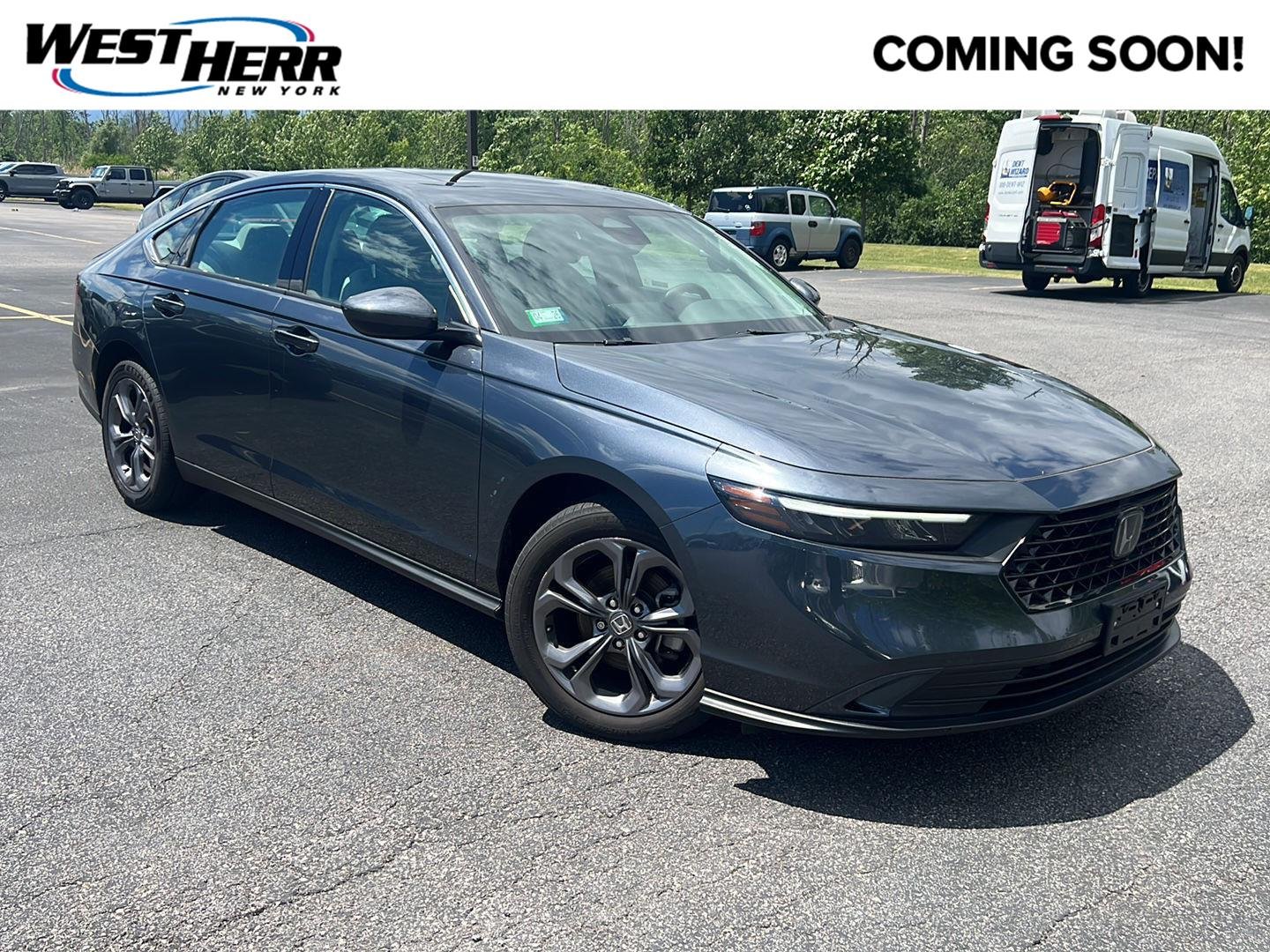 Used 2023 Meteorite Gray Metallic Honda EX image 1