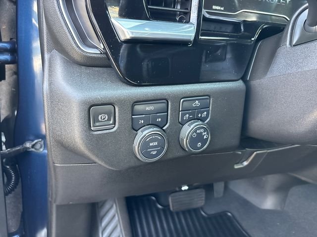 Used 2022 Blue Chevrolet LT image 15