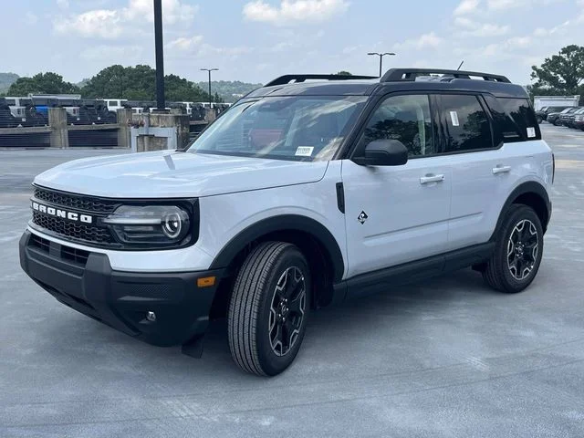 New 2026 Space White Metallic Ford Outer Banks® image 5