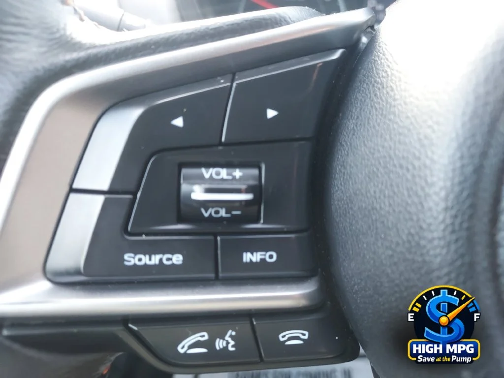 Used 2019 Silver Subaru 2.0i Premium image 22