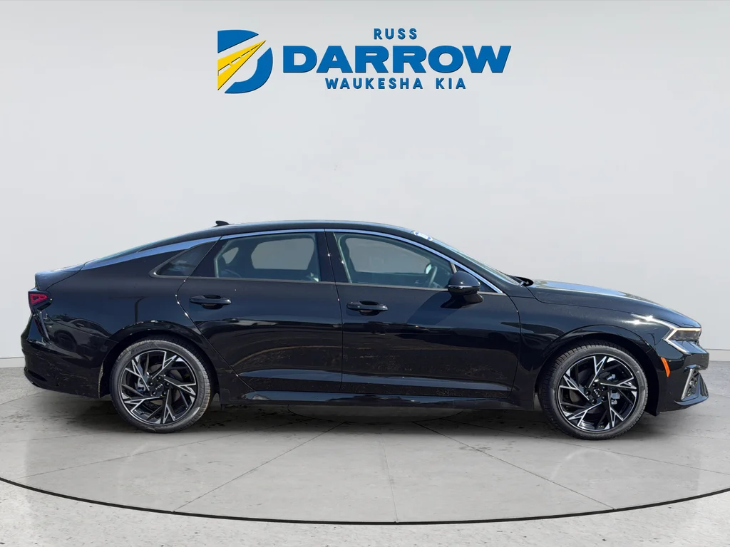 New 2026 Aurora Black Pearl Kia GT-Line image 6