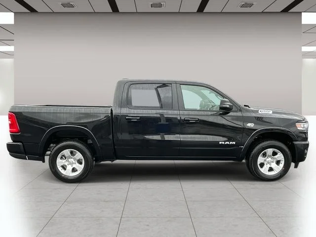 New 2026 Diamond Black Crystal Pearl-Coat Exterior Paint RAM Big Horn/Lone Star image 2
