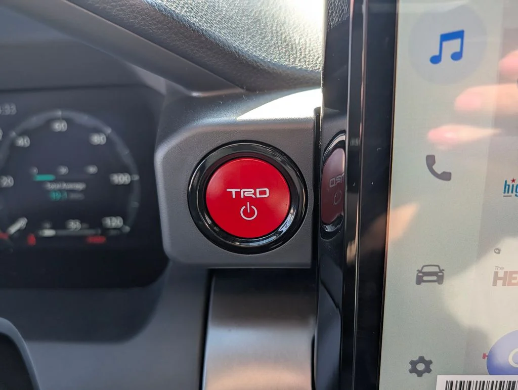 2026 Toyota Tacoma TRD Sport - Photo 28