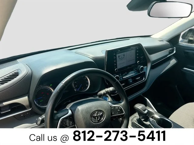 Used 2022 Black Toyota LE image 9
