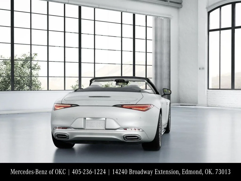 New 2026 MANUFAKTUR moonlight white magno (White Ambiance) Mercedes-Benz Maybach SL 680 image 24