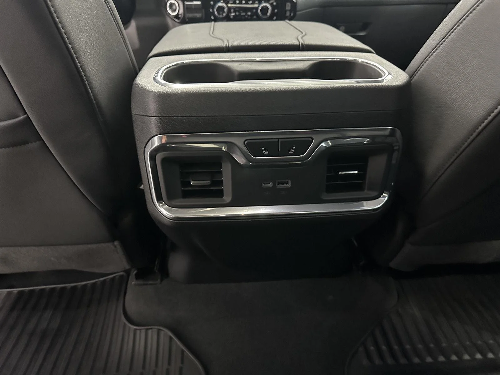 Used 2025 Sterling Gray Metallic Chevrolet LTZ image 20