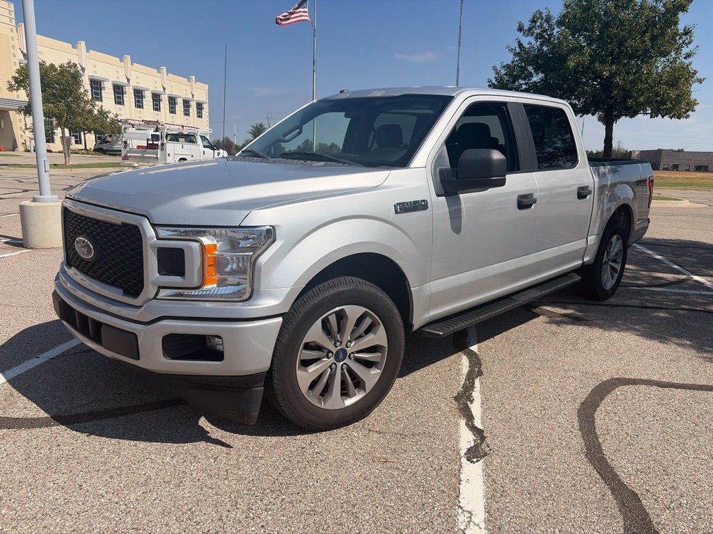 Used 2018 Silver Ford XL image 1