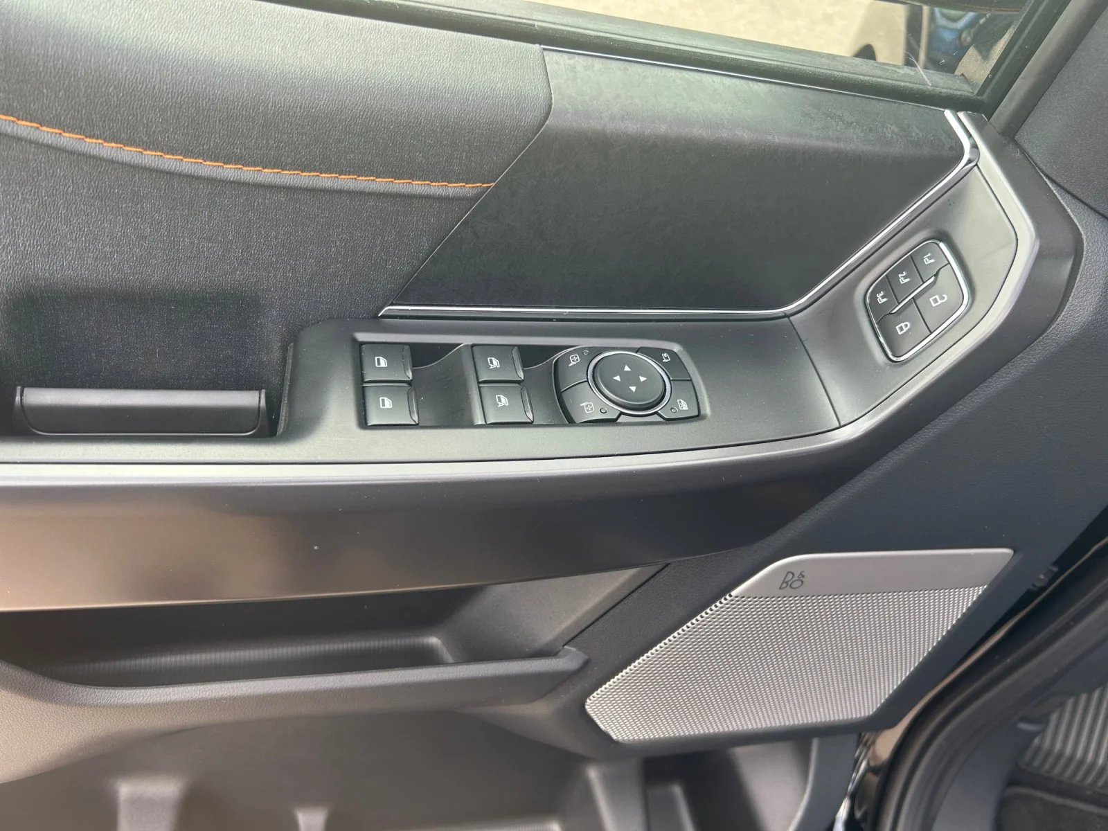 New 2026 Agate Black Metallic Ford Tremor image 17