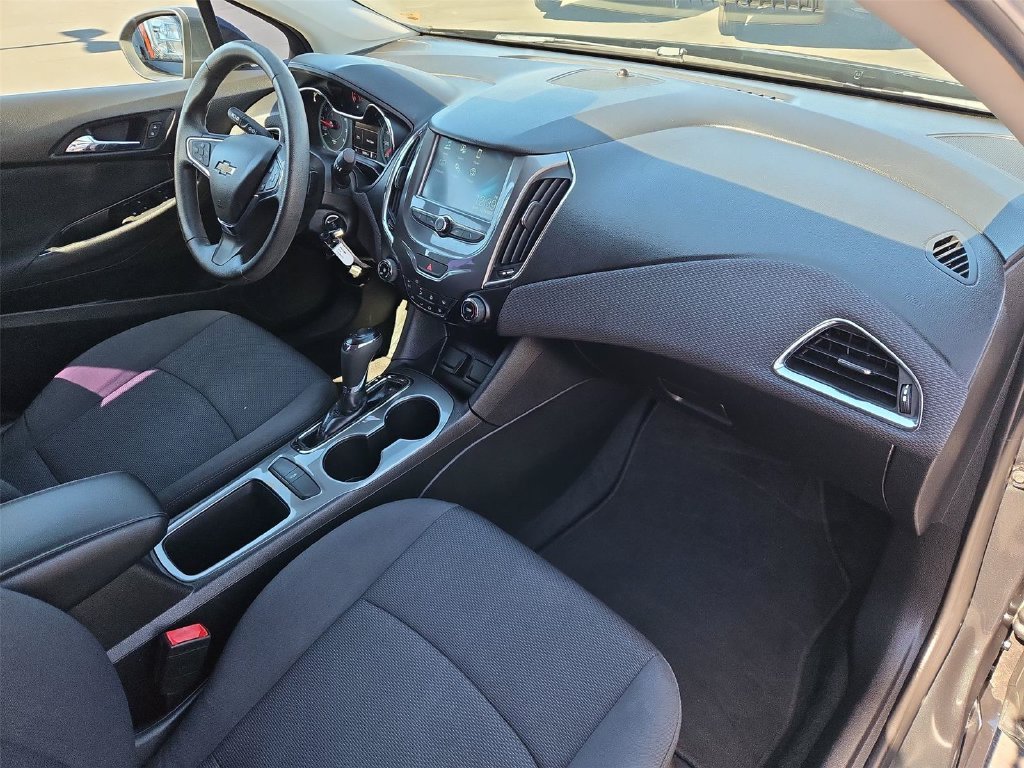 2018 Chevrolet Cruze LT - Photo 19