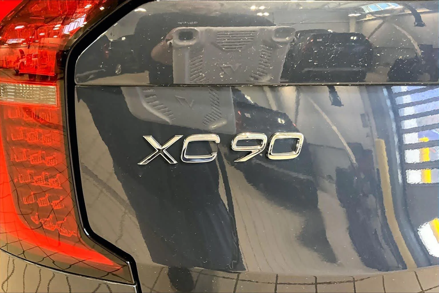 New 2026 DENIM BLUE Volvo Plus image 6