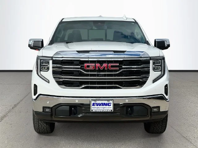 New 2026 Summit White GMC SLT image 2